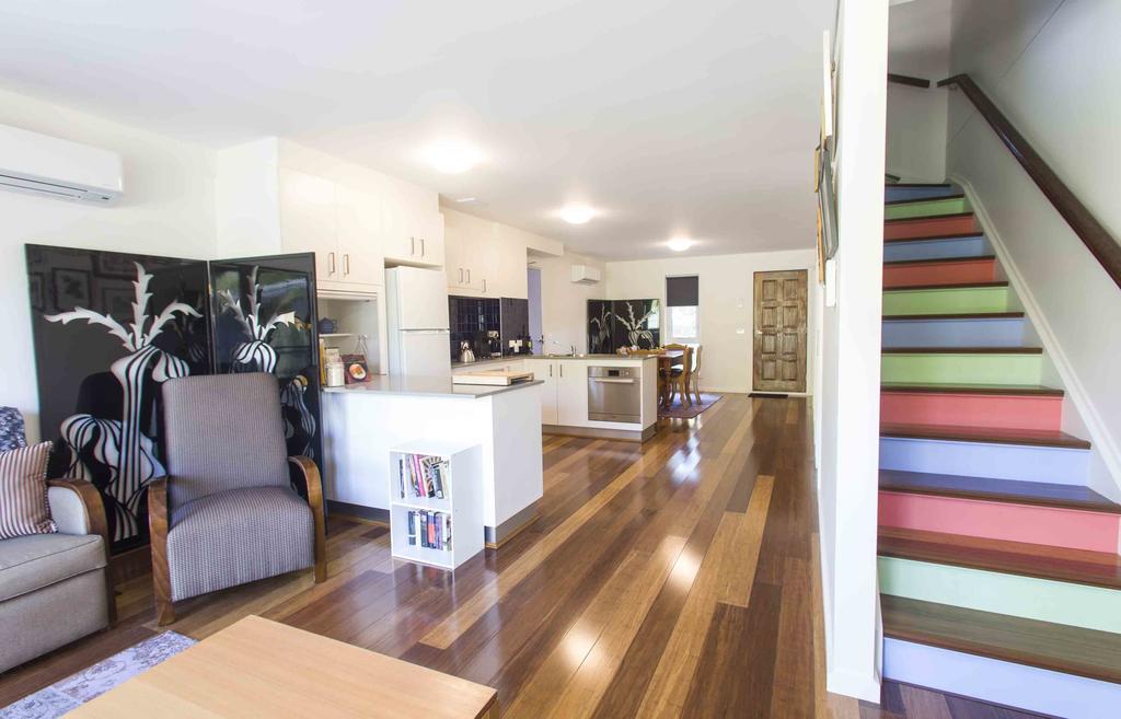 One Of A Kind Apartments Canberra Quarto foto